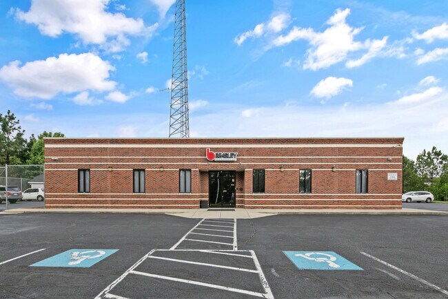 More details for 1876 Bureau Dr, Fayetteville, NC - Office for Sale