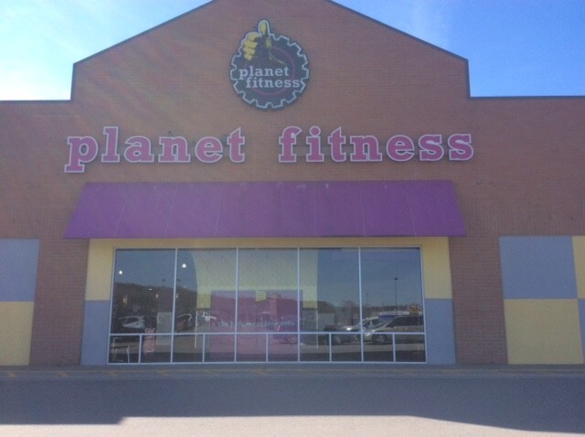 260-280 Gihon Vlg, Parkersburg, WV à louer - Photo du bâtiment - Image 3 de 5