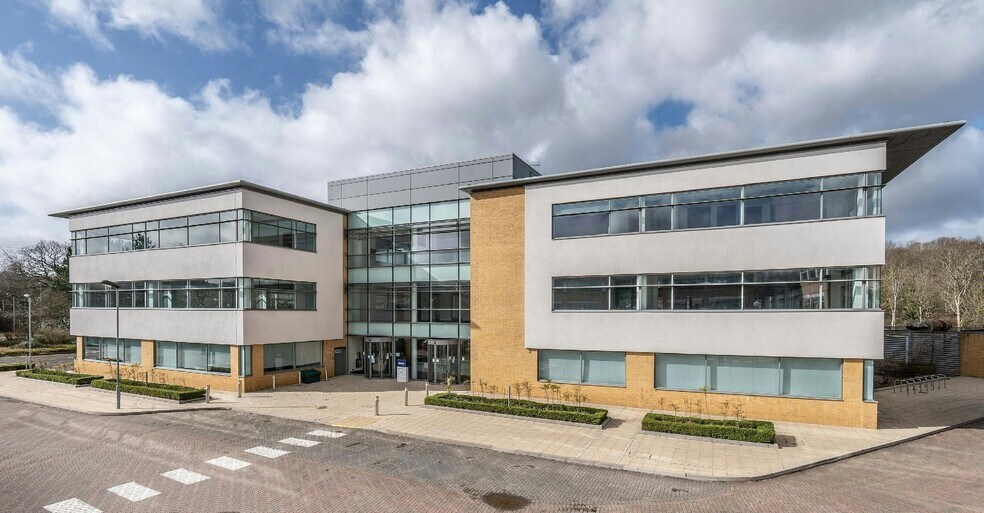 3000 Parkway, Fareham à vendre - Photo du bâtiment - Image 2 de 8