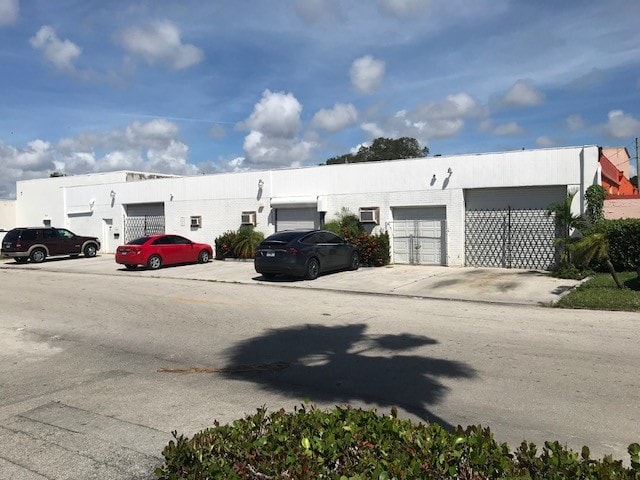 711 NW 1st St, Fort Lauderdale, FL à vendre - Photo du bâtiment - Image 2 de 13