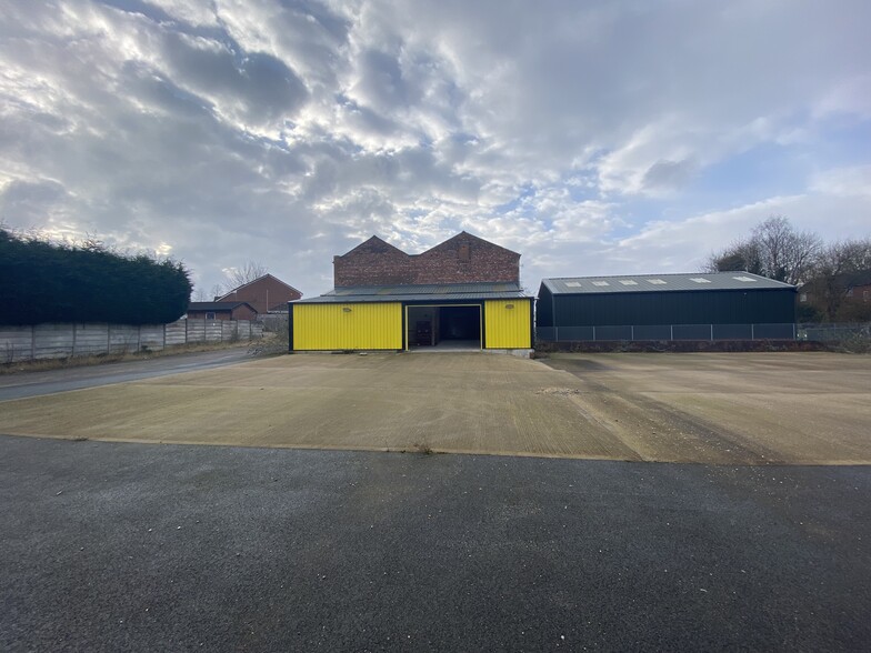 15 Karen Rd, Wigan for lease - Building Photo - Image 3 of 4