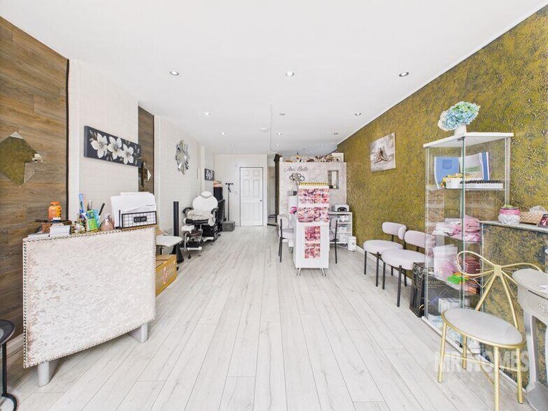 330 Cowbridge Road East, Cardiff à louer - Photo du bâtiment - Image 2 de 13