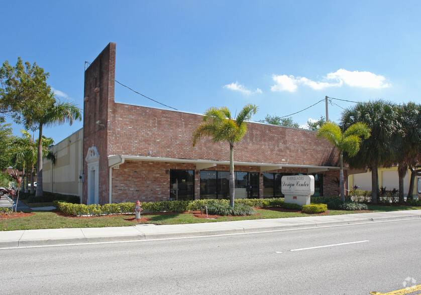 850 N Dixie Hwy, Boca Raton, FL à louer - Photo du bâtiment - Image 3 de 6