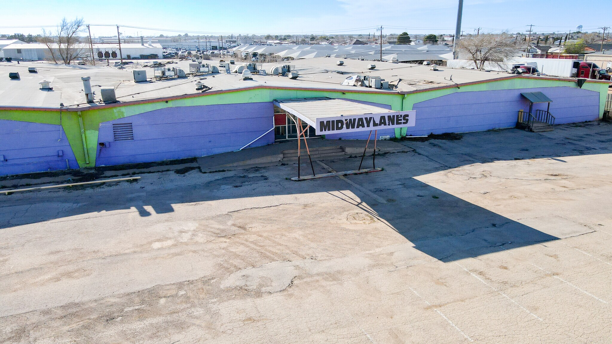 3920 W Wall St, Midland, TX à louer Photo principale- Image 1 de 45