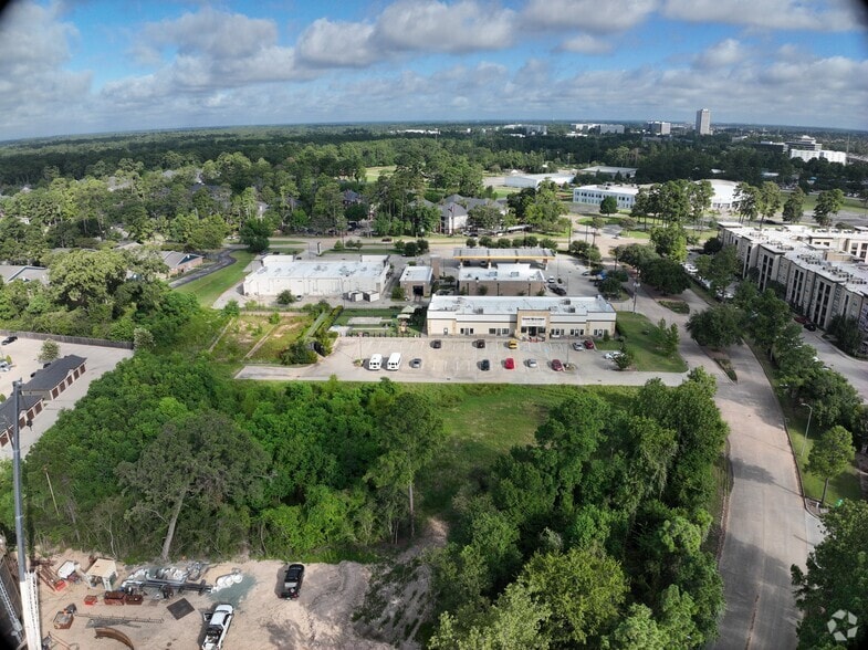 13909 Mandolin Dr, Houston, TX for sale - Matterport Community - Image 3 of 15