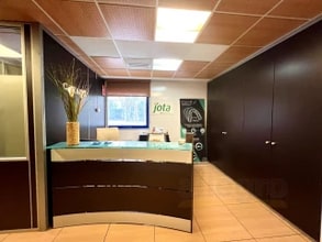 Bureau dans Las Rozas de Madrid, Madrid à louer Photo intérieure- Image 2 de 5