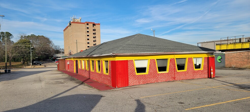 2918 Bragg Blvd, Fayetteville, NC for lease - Building Photo - Image 2 of 18