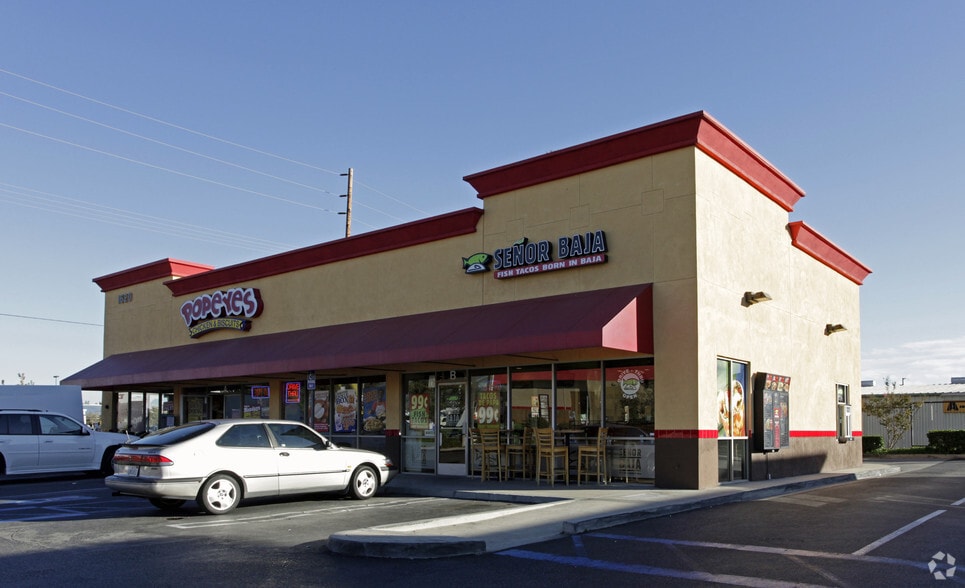 1610-1640 W Foothill Blvd, Upland, CA for lease - Building Photo - Image 3 of 4