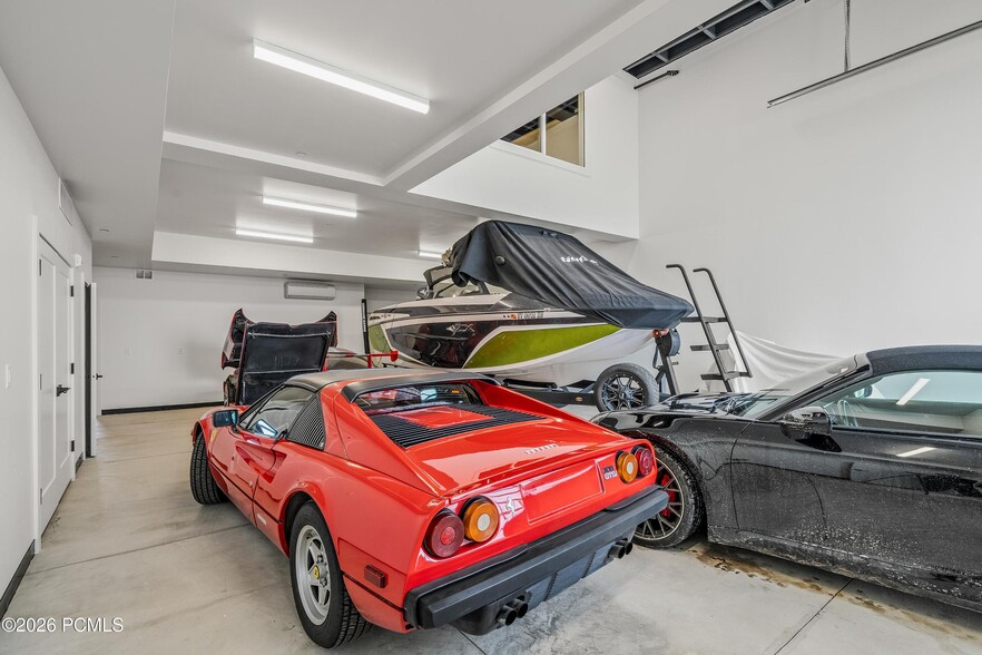 4554 Forestdale Dr, Park City, UT à vendre - Photo du bâtiment - Image 2 de 14