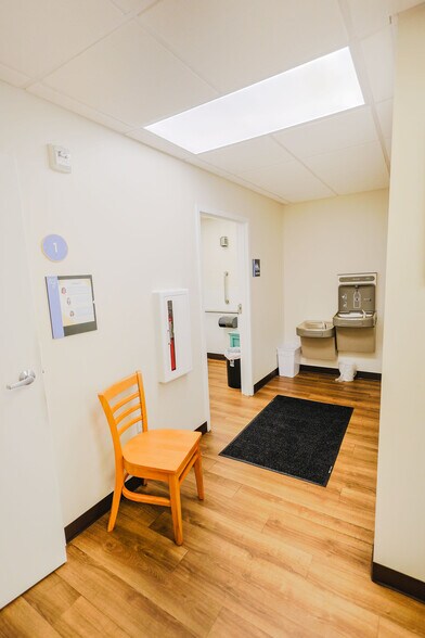 2358 Shallowford Rd, Marietta, GA à vendre - Photo intérieure - Image 3 de 30