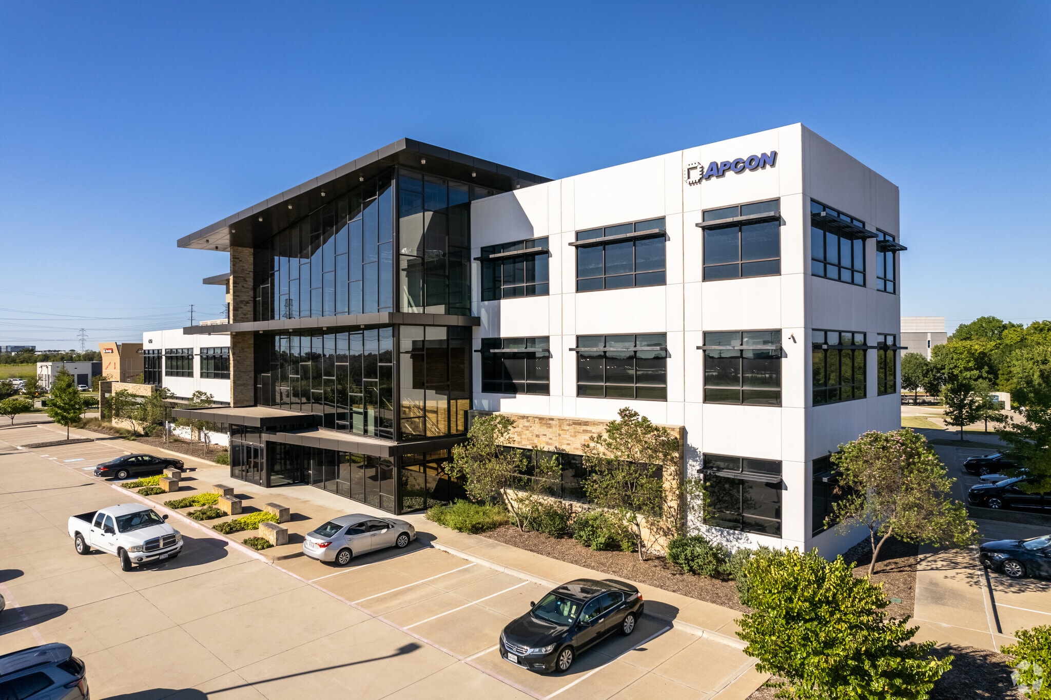 4351 Mapleshade Ln, Plano, TX for lease Building Photo- Image 1 of 22