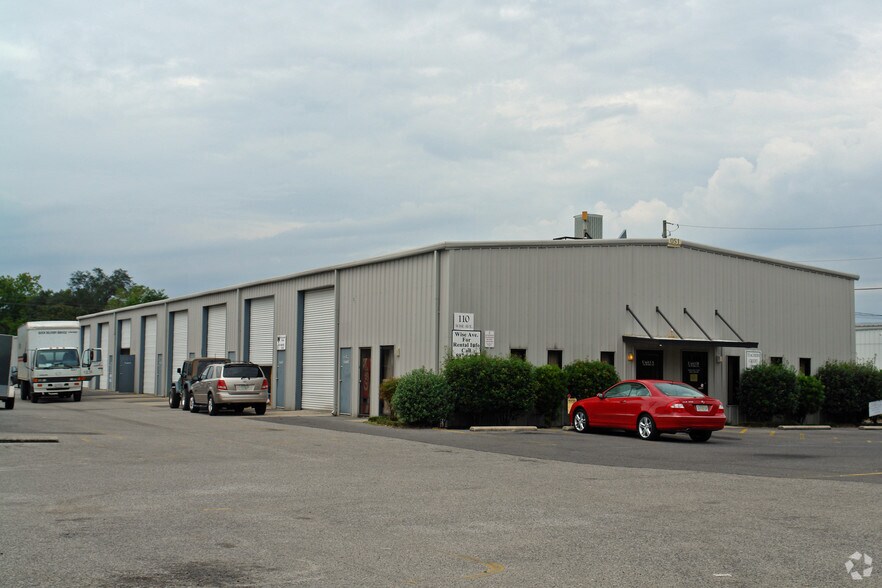 110 Wise Ave, Niceville, FL for lease - Building Photo - Image 2 of 2