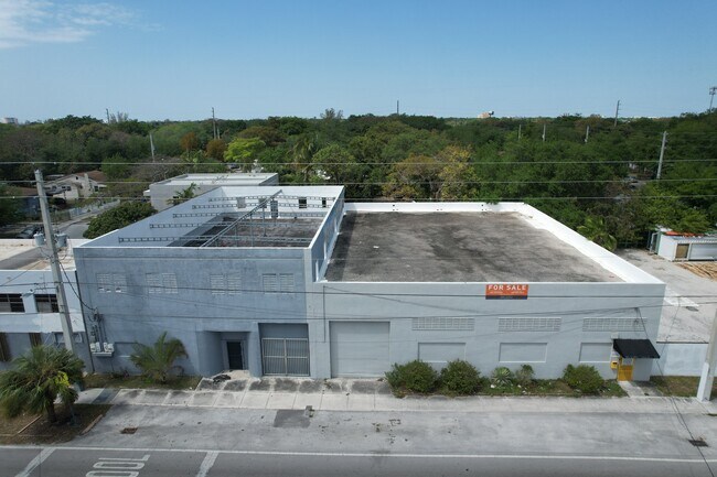 Plus de détails pour 5110 NW 2nd Ave, Miami, FL - Industriel à vendre