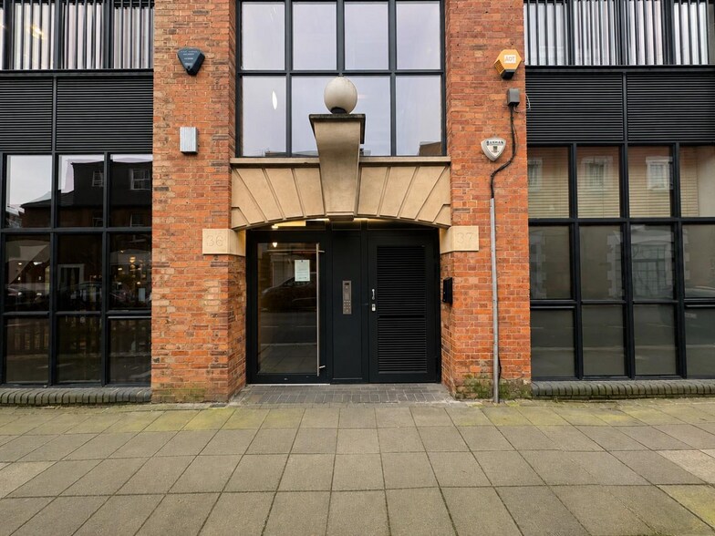 32-39 Warple Way, Londres à louer - Photo du bâtiment - Image 1 de 3
