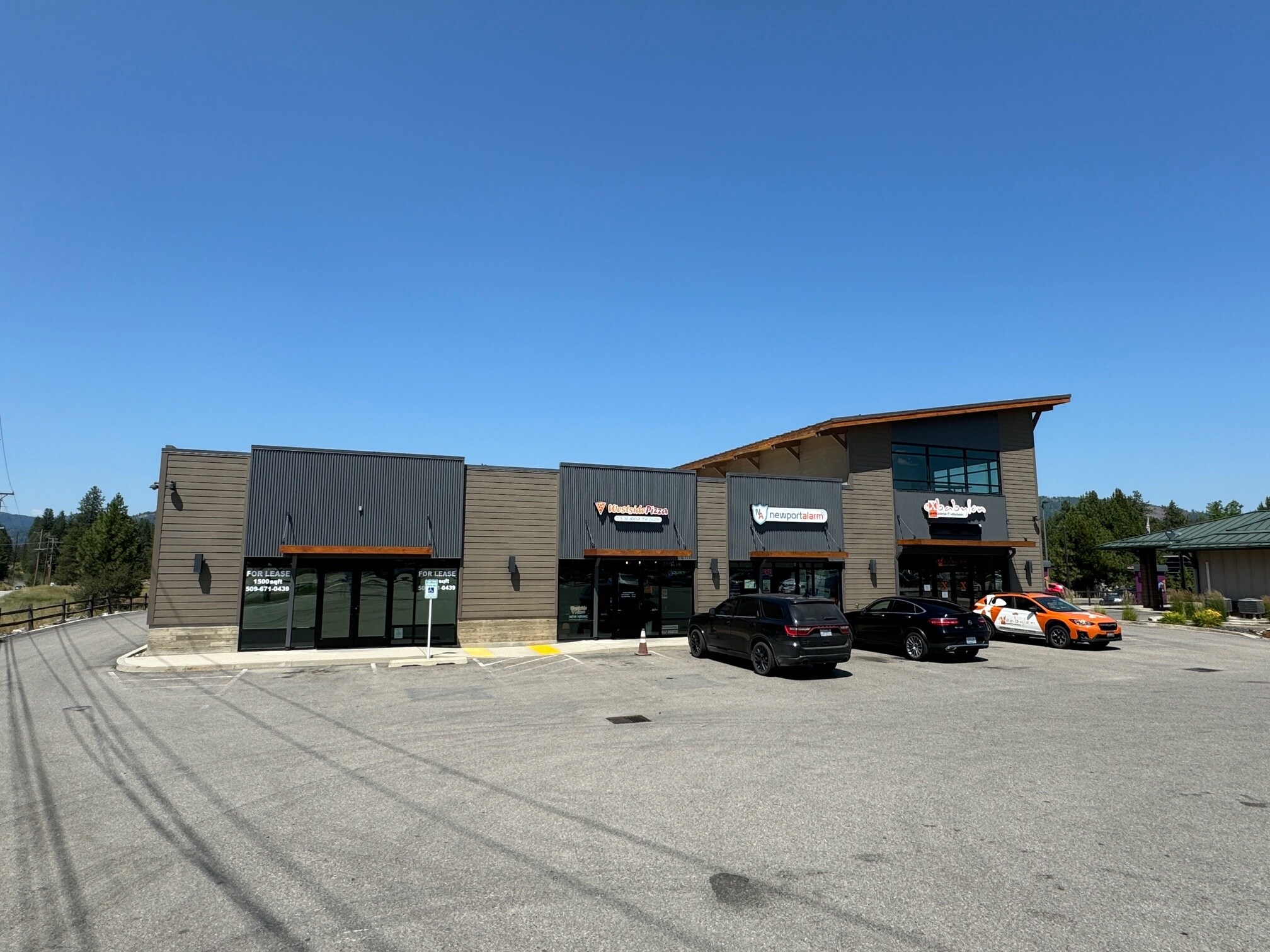 204 W Walnut St, Newport, WA for lease Primary Photo- Image 1 of 5