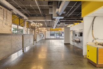 4440-4460 Spring Valley Rd, Dallas, TX for lease Interior Photo- Image 2 of 8