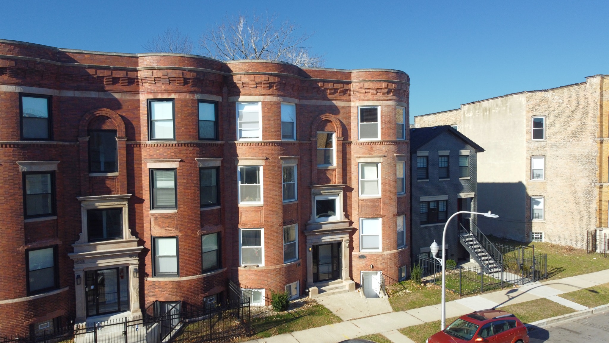 4522 S Calumet Ave, Chicago, IL for sale Primary Photo- Image 1 of 15