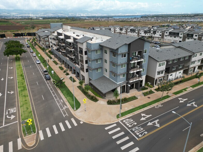 91-3575 Iwikuamoo St, Ewa Beach, HI à vendre - Photo du bâtiment - Image 2 de 5
