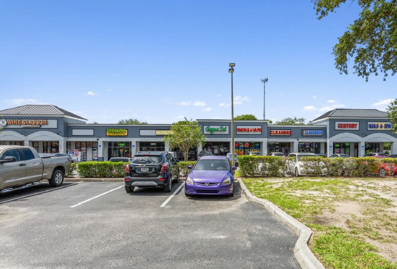 3057-3095 Anderson Snow Rd, Spring Hill, FL for sale - Building Photo - Image 2 of 6