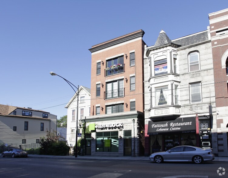2650 N Halsted St, Chicago, IL à louer - Photo du bâtiment - Image 3 de 23