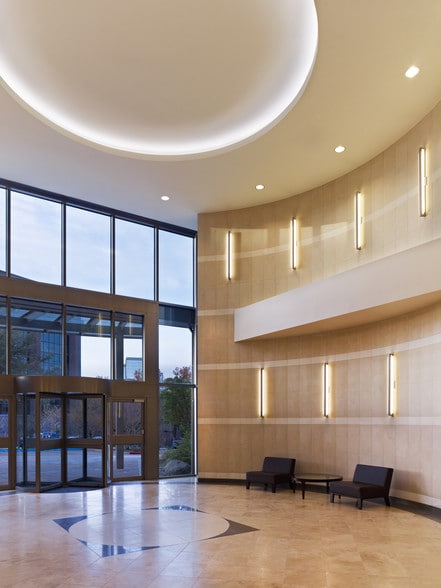 2350 Lakeside Blvd, Richardson, TX à louer - Autre - Image 3 de 4