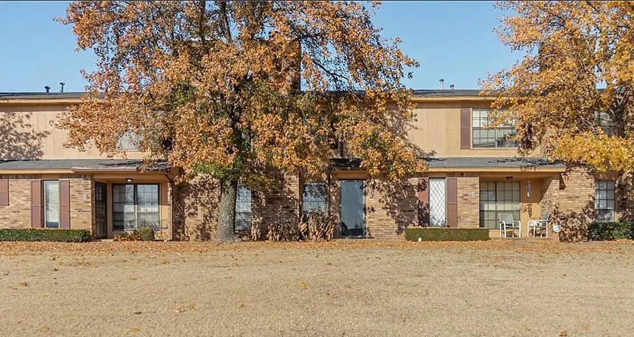 812 Two Forty Pl, Oklahoma City, OK à vendre - Photo principale - Image 1 de 30