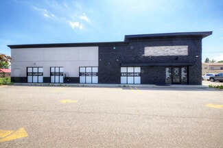 More details for 111 W Genesee St, Lapeer, MI - Retail for Sale