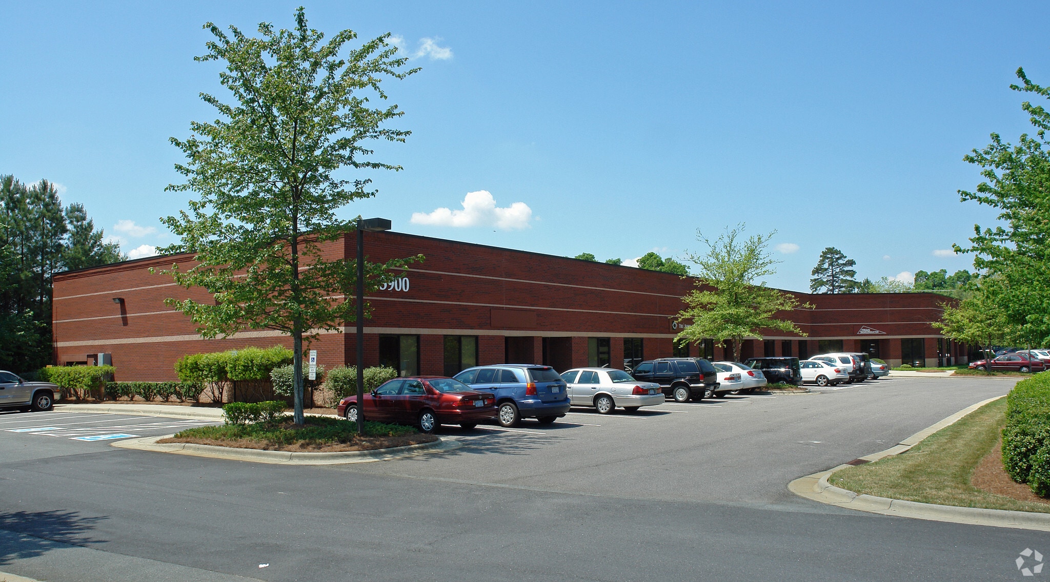 3900 Westpoint Blvd, Winston-Salem, NC for lease Building Photo- Image 1 of 4