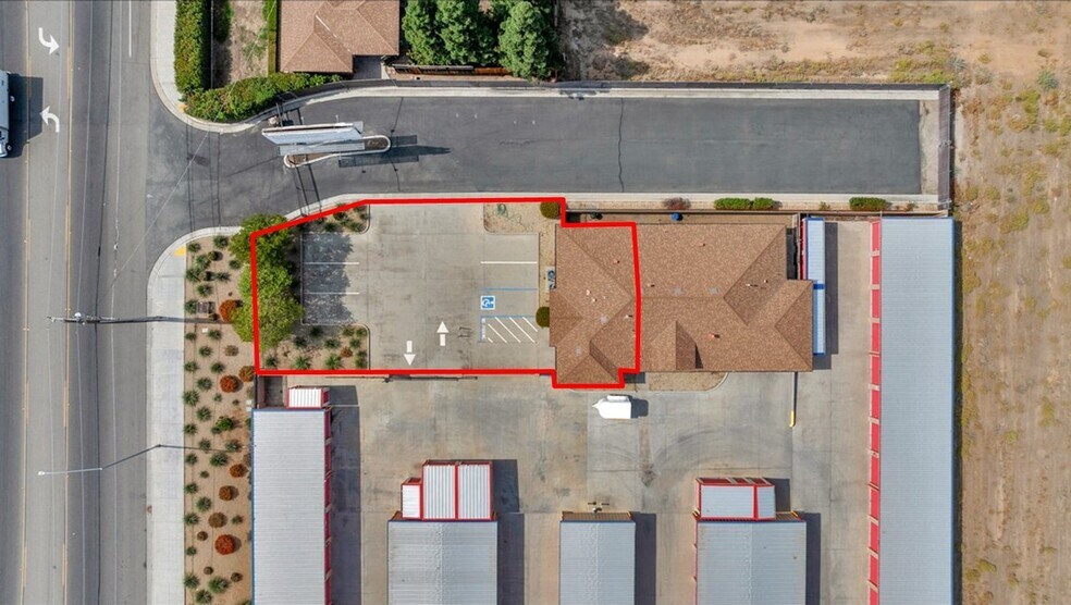 3100 Clinton ave, Fresno, CA à louer - Photo du bâtiment - Image 2 de 8