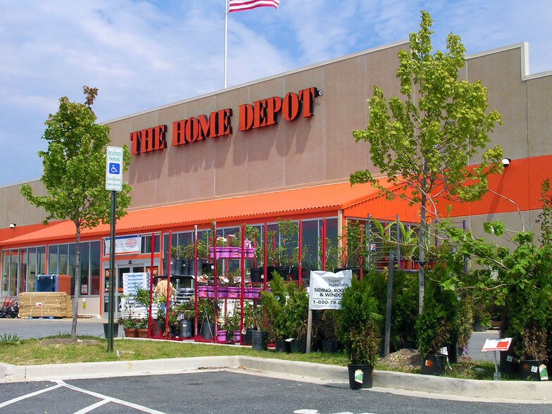 951 Beards Hill Rd, Aberdeen, MD à louer - Photo du bâtiment - Image 3 de 4