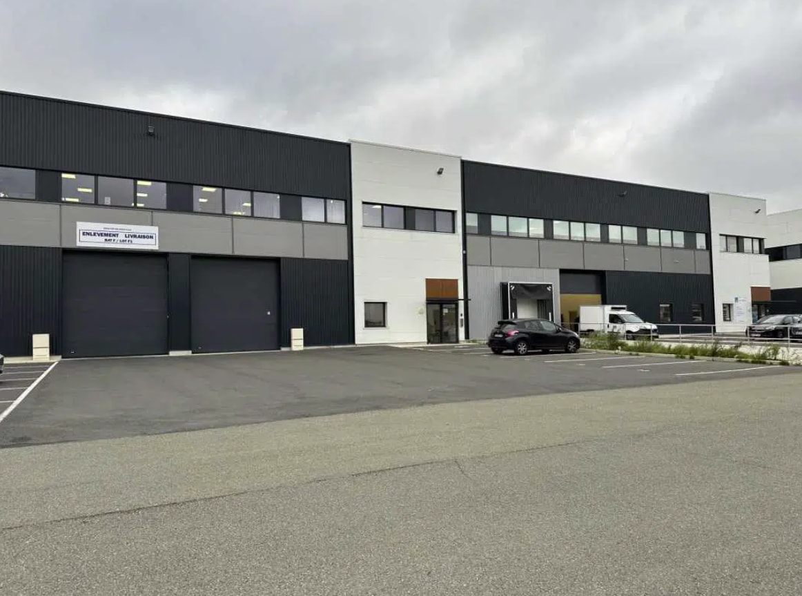 2 Rue Magnier Bedu, Groslay for lease Primary Photo- Image 1 of 2