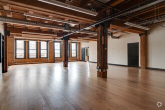 601 S LaSalle St, Chicago, IL for sale Interior Photo- Image 1 of 7