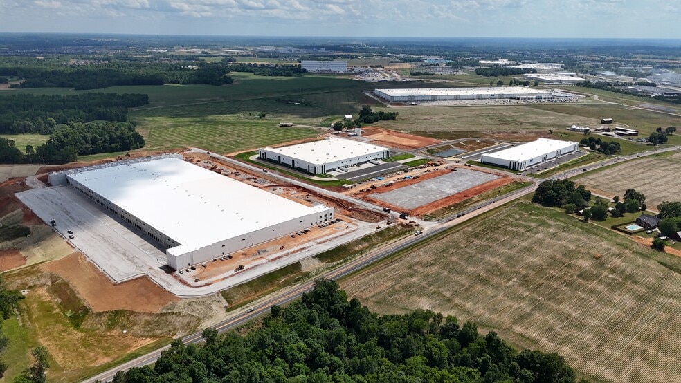 4175 Guthrie Hwy, Clarksville, TN for lease - Building Photo - Image 1 of 7