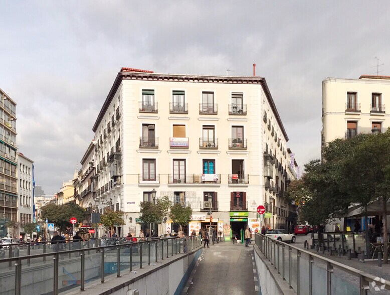 Calle de las Carretas, 33, Madrid, Madrid for lease - Building Photo - Image 3 of 3