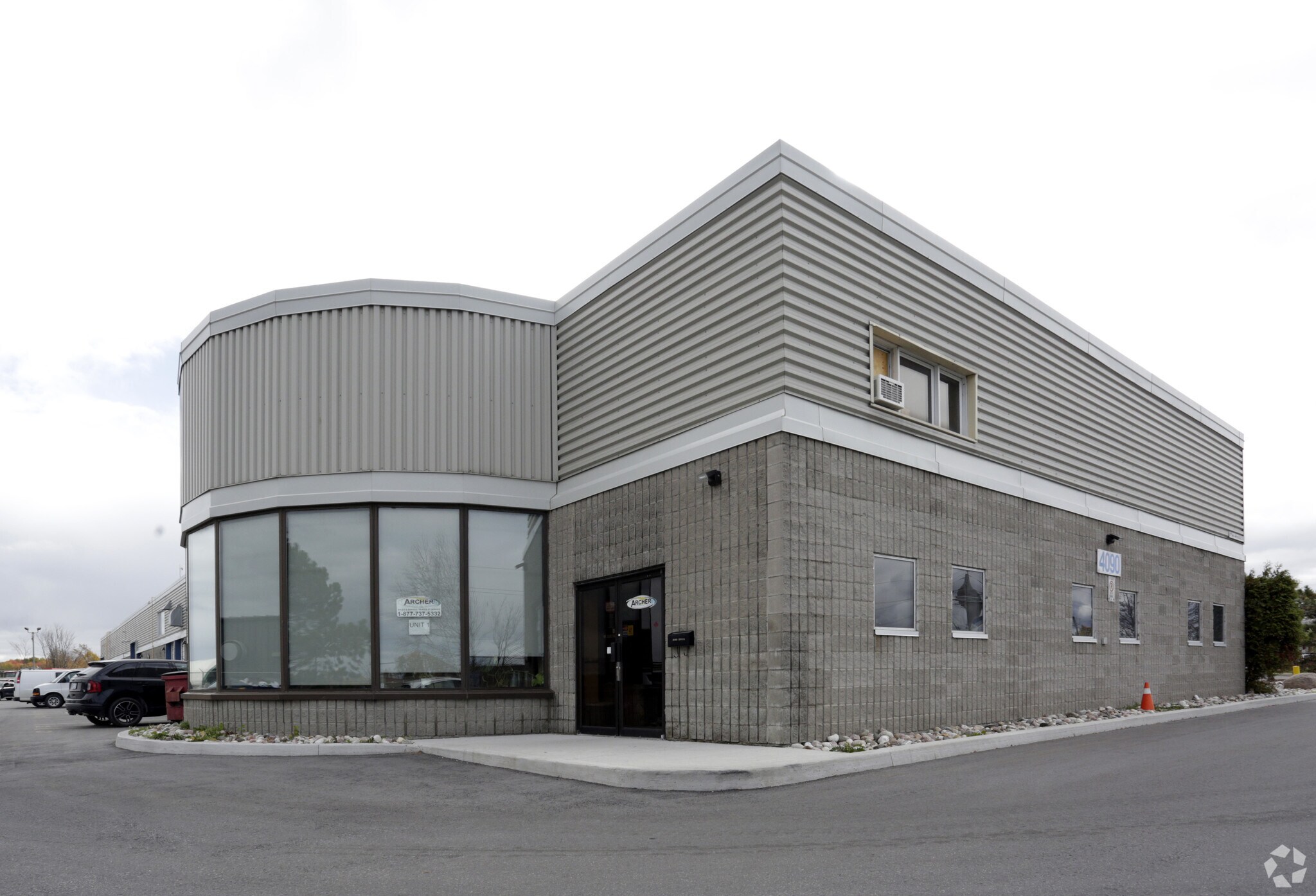 4090 Belgreen Dr, Ottawa, ON for sale Building Photo- Image 1 of 1