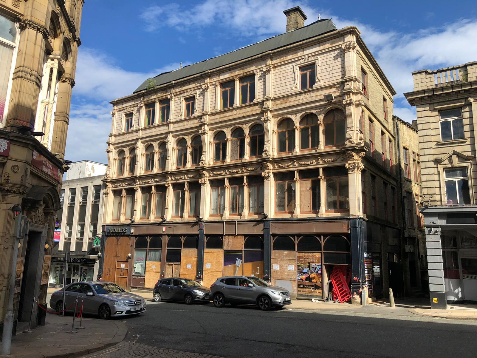 Silver Street St, Halifax for sale Primary Photo- Image 1 of 1