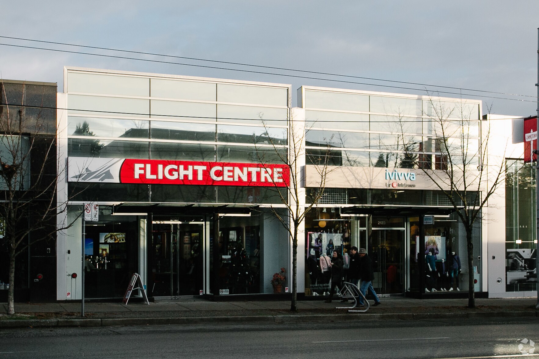 2127 4th Ave W, Vancouver, BC à louer Photo du bâtiment- Image 1 de 8