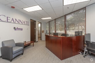 1100 W Lake Cook Rd, Buffalo Grove, IL for lease Interior Photo- Image 1 of 4