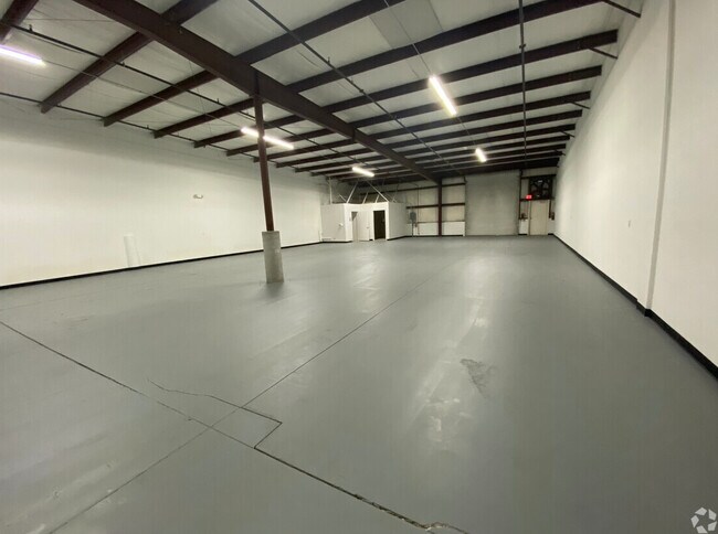More details for 6557 Garden Rd, Riviera Beach, FL - Office, Industrial for Lease
