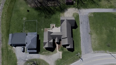 690 Main St, Vintondale, PA - Aérien  Vue de la carte - Image1