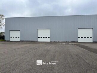 Plus de détails pour 101 Rue Du Dauphiné, Saint-Priest - Local d'activités à louer