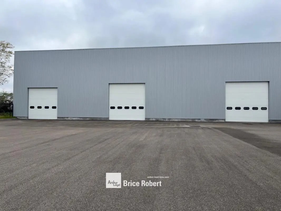 101 Rue Du Dauphiné, Saint-Priest for sale Building Photo- Image 1 of 5