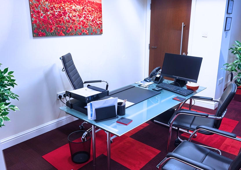 South St, Ashby De La Zouch for lease - Interior Photo - Image 3 of 9