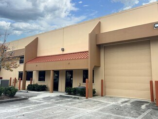 Plus de détails pour 7772 SW Ellipse Way, Stuart, FL - Industriel à louer