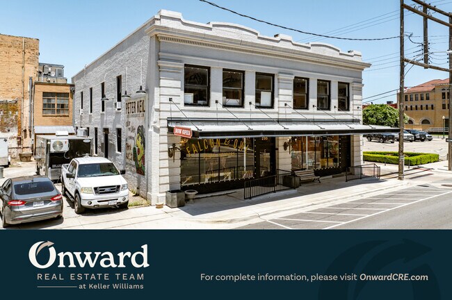 More details for 210-212 S 5th St, Waco, TX - Retail for Sale