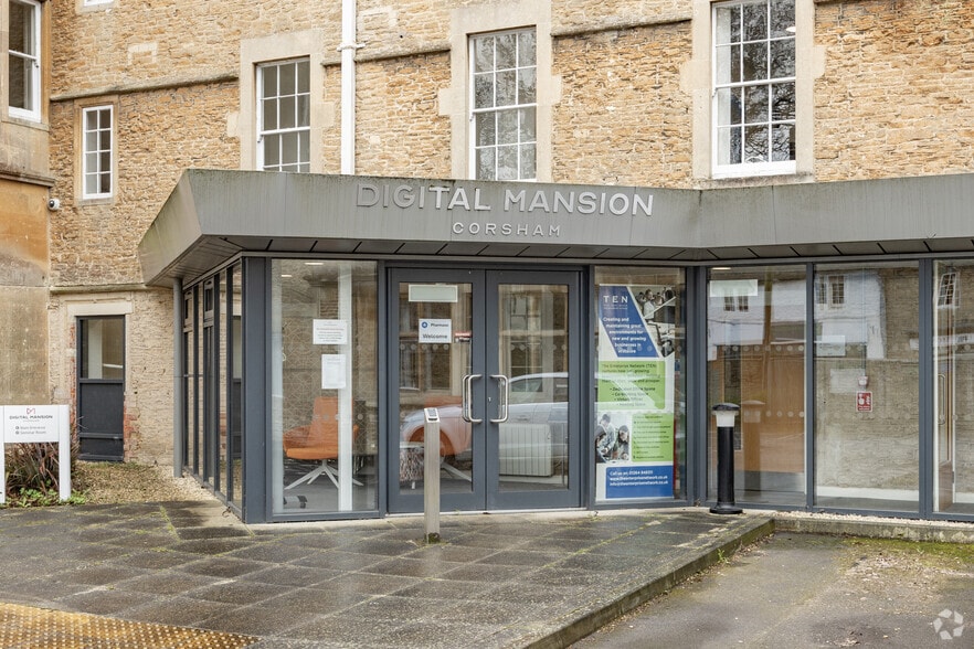 Pickwick Rd, Corsham for lease - Building Photo - Image 2 of 4