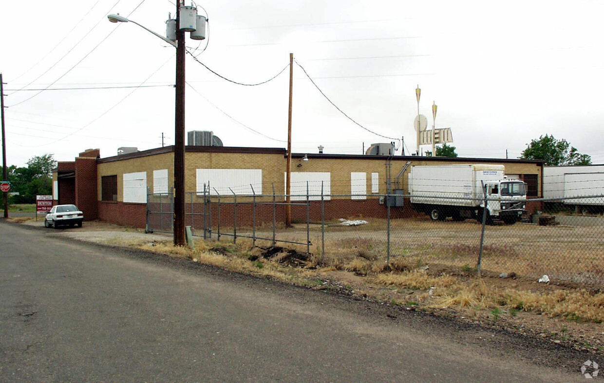 3505 E 39th Ave, Denver, CO for lease Building Photo- Image 1 of 4