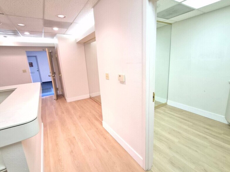 1320 Apple Ave, Hayward, CA à louer - Photo intérieure - Image 3 de 15