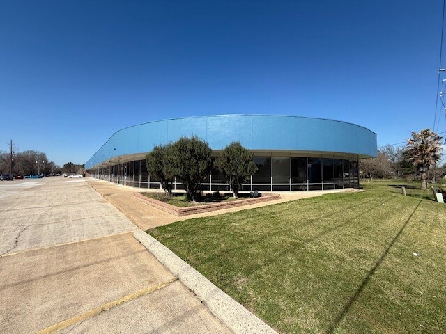 2530 Old Louetta Loop, Spring, TX à louer - Photo du bâtiment - Image 2 de 4