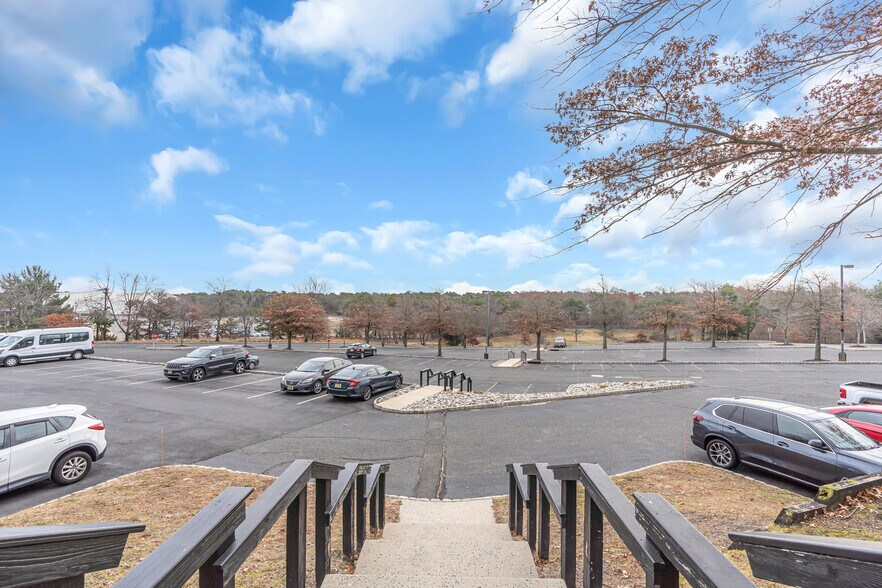 1433 Hooper Ave, Toms River, NJ à louer - Photo du bâtiment - Image 3 de 24